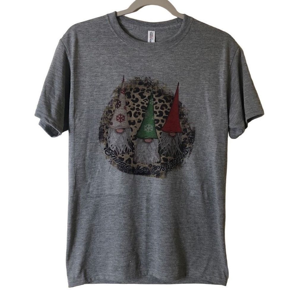 NEW Jerzees Gray “Gnome for Christmas “ Short Sleeve T NWT